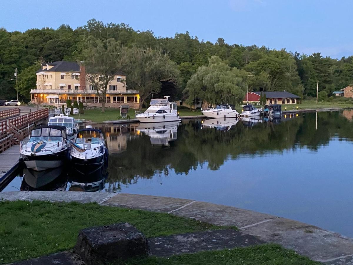 Hotel Kenney Rideau Crosby Exterior foto